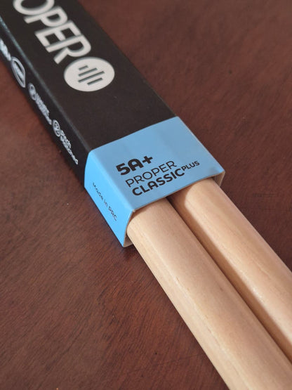 Proper Classic Plus - 5A+ Hickory sticks, Acorn Wood Tip